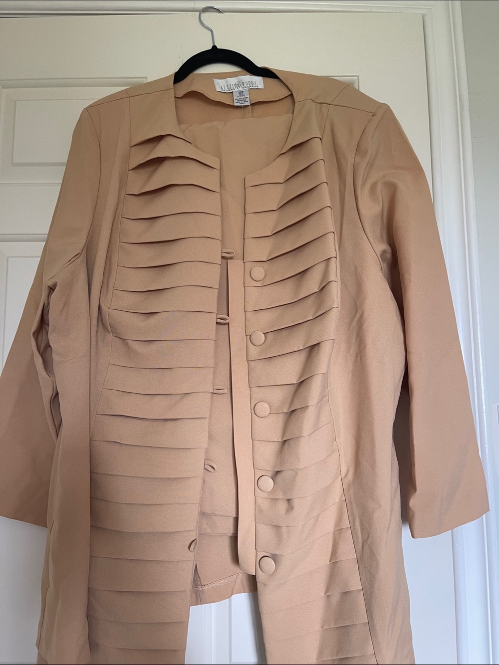 Womens Beige 2pcs Set with Pleated Front Coat Jacket and Pant